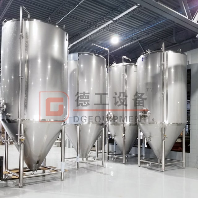 Sistema di produzione di birra commerciale 600L di controllo PLC americano a 2 navi per la produzione di birra in vendita
