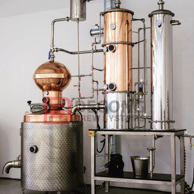 Macchina per distillazione di gin attrezzatura per distillatore di rame da 500 litri Micro distilleria in vendita