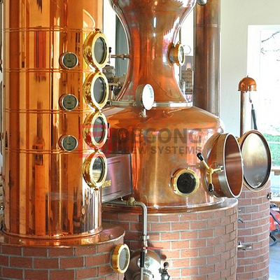 Macchina di distillazione del gin del whisky della vodka del distillatore della colonna dell'alcool del micro di 200L-1000L