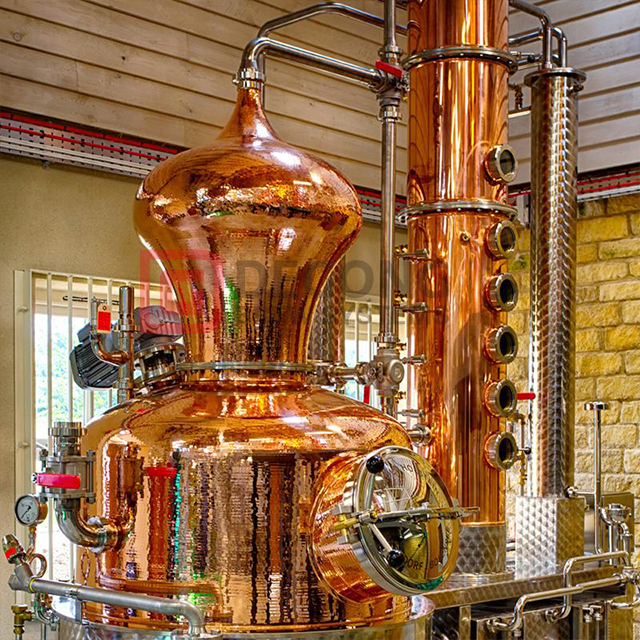Distilleria commerciale dell'attrezzatura di distillazione del whisky di rame di 2000L 3000L 5000L